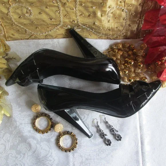 NINE WEST BLACK PATENT DOUBLE BAND PEEP-TOE HEELS – 7M - Picture 8 of 15